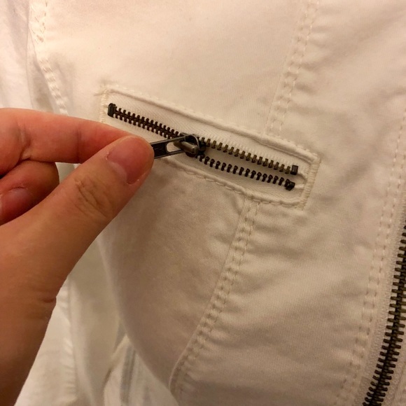 Express white jacket - Picture 2 of 6